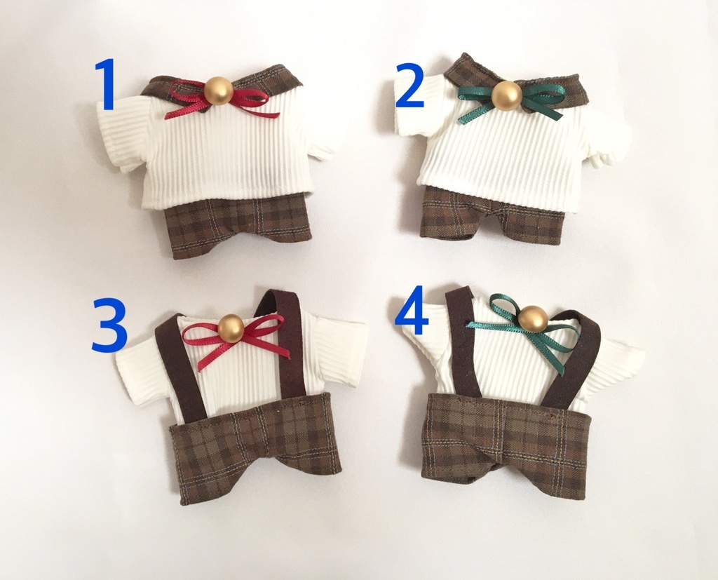 どんぐり帽子の秋服