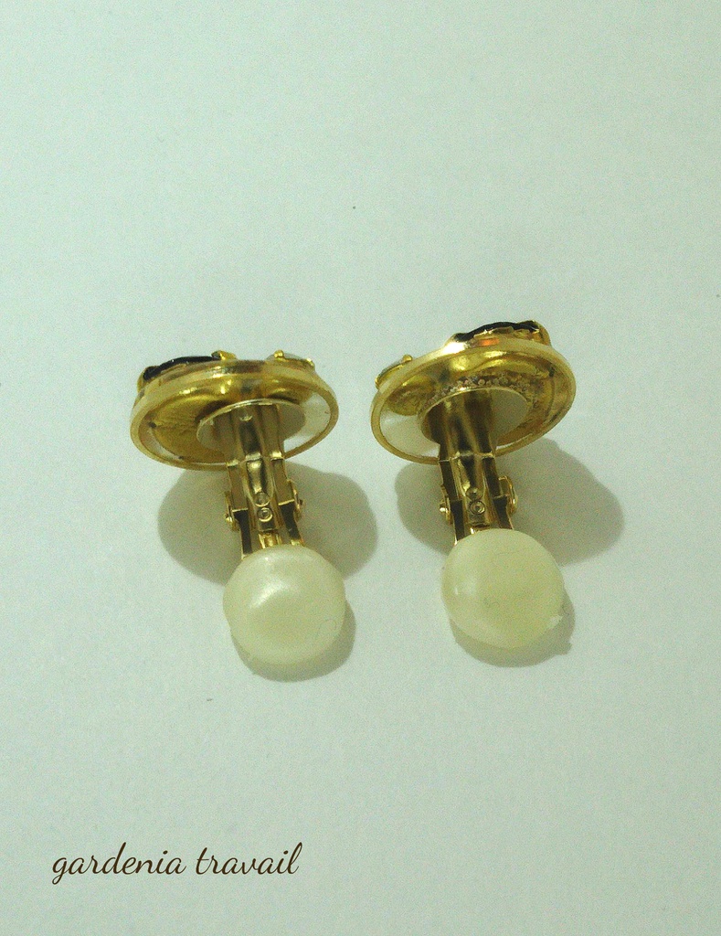 ビジュー寄せイヤリングC