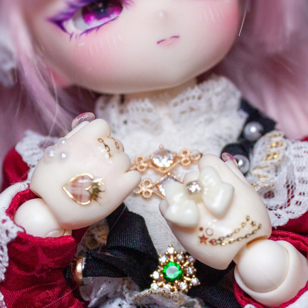 【ゆぴっこりんく】Tiny向けネイルハンド ホワイト肌