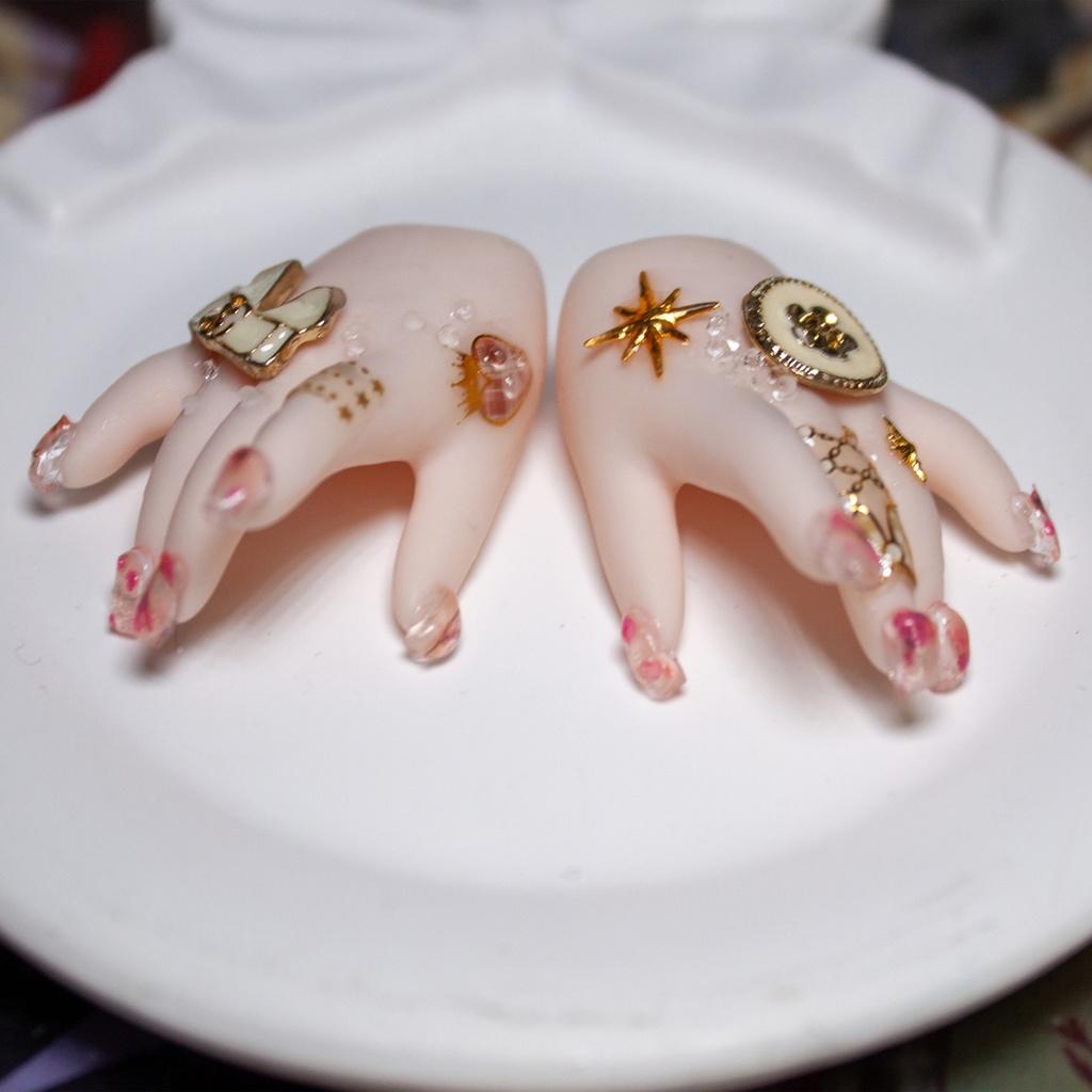 【ゆぴっこりんく】MDD向けネイルハンド セミホワイト肌