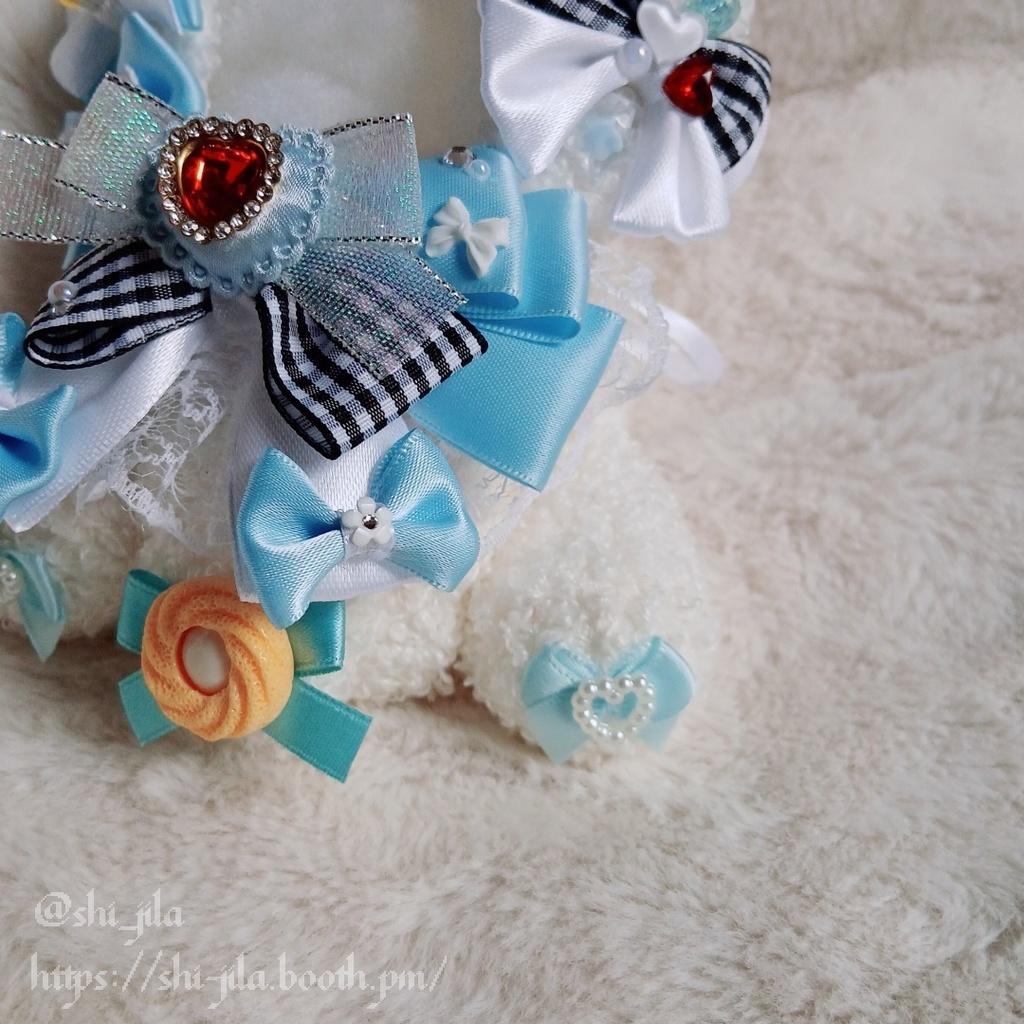 〚10~12cm〛アリス風🤍🩵片折れ耳しろうさぎ おすわりぬい服 バッグチャーム付き