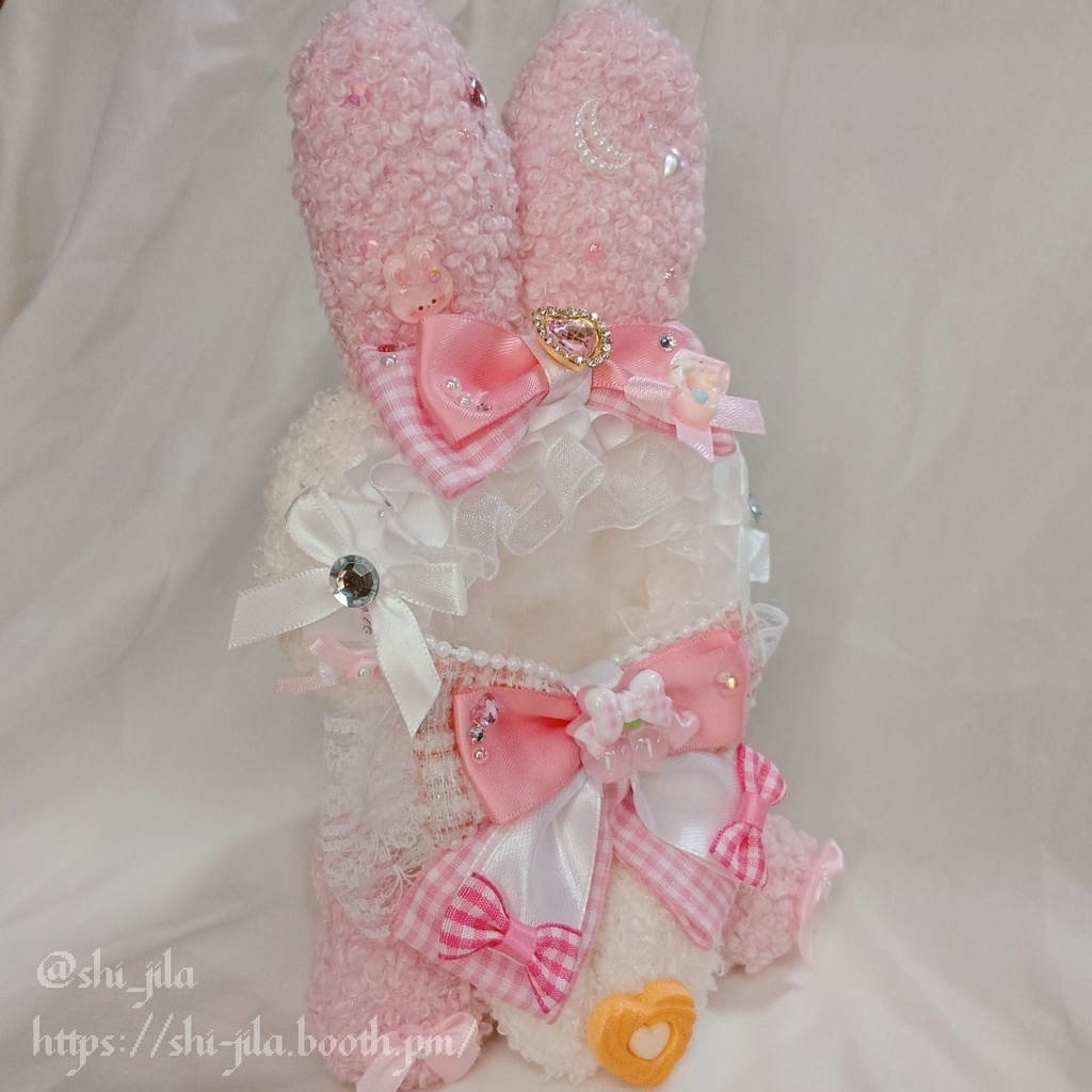 〚10~12cm〛春爛漫🍒さくらんぼうさちゃん おすわりぬい服 バッグチャーム付き