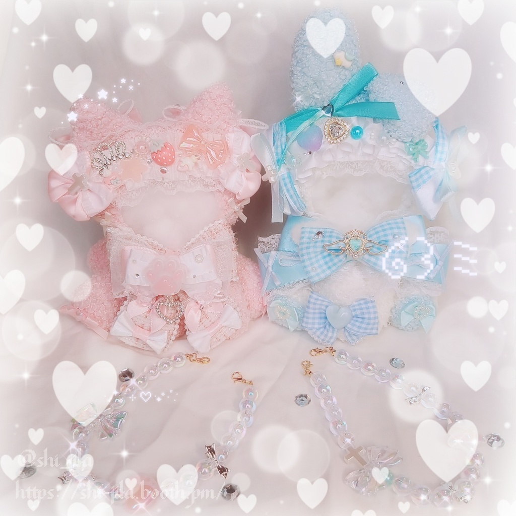 〚10～12cm〛キラキラデコラ 🎀 «strawberry cat» & «angel bunny»　おすわりぬい服　バッグチャーム付き