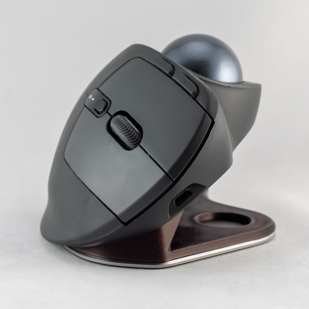 Logicool MX ERGO用傾斜スタンド 40°(ブラウン)