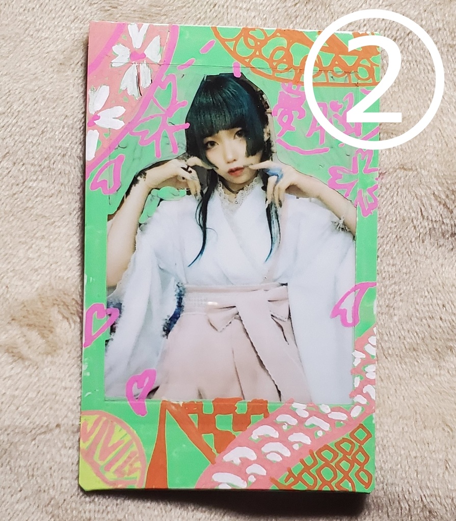 ロリータチェキ(過去自撮り分)