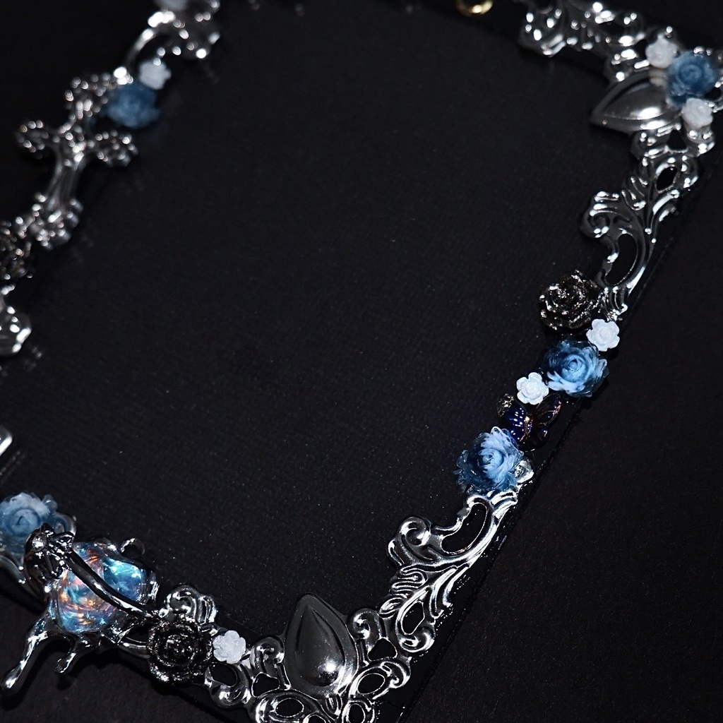 【B8】月のトレカケース