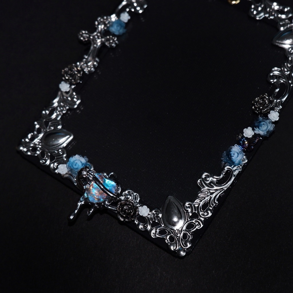 【B8】月のトレカケース