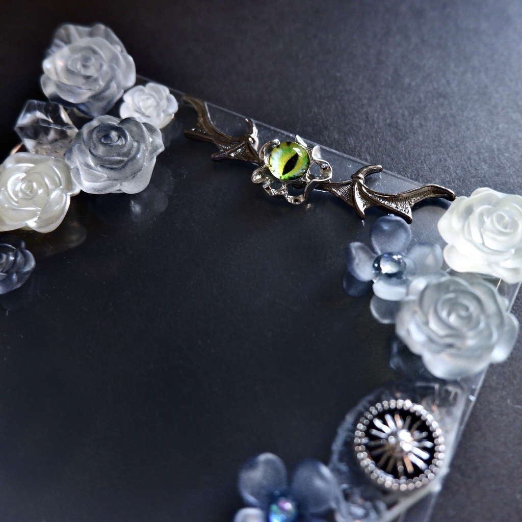 【B7 L版】龍の目 ブロマイドケース