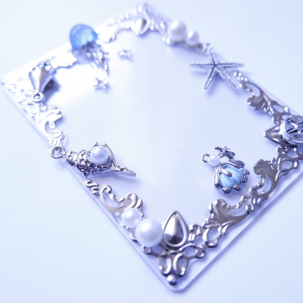 【B8】クラゲのトレカケース🪼🫧(ヒトデ)