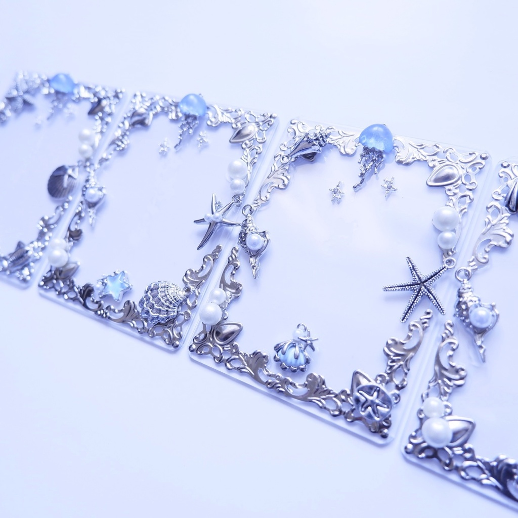 【B8】クラゲのトレカケース🪼🫧(ヒトデ)