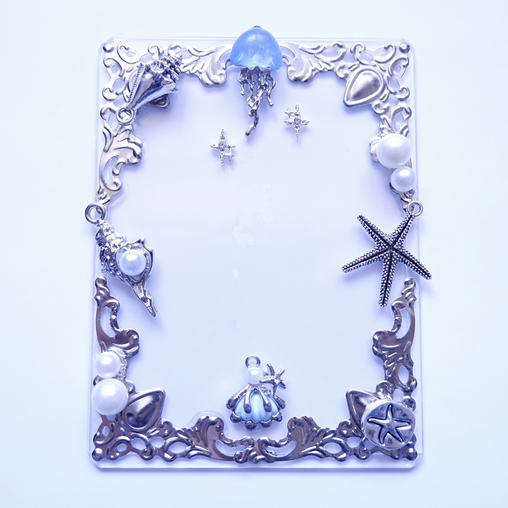 【B8】クラゲのトレカケース🪼🫧(ヒトデ)