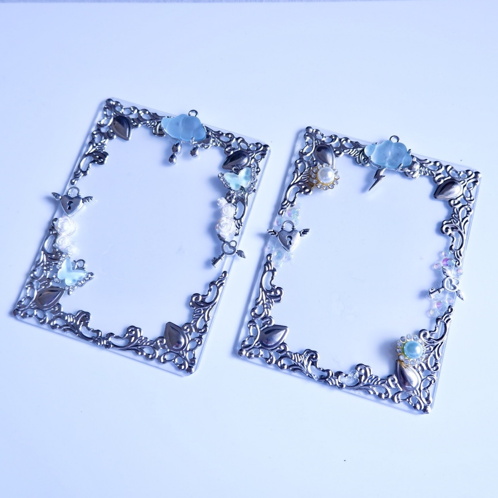 【B8】カミナリ雲のトレカケース