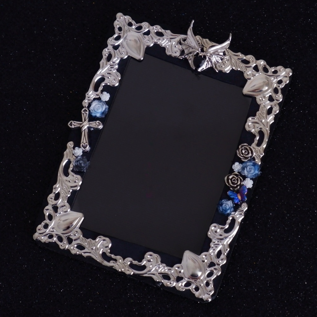 【B8】シルバートレカケース