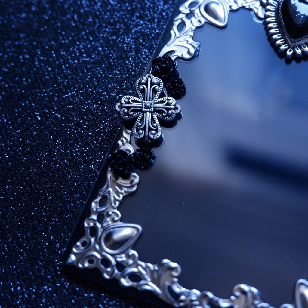 【B8】ブラックハートトレカケース🖤