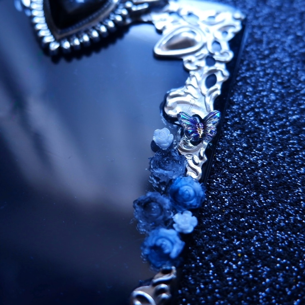 【B8】ブラックハートトレカケース🖤