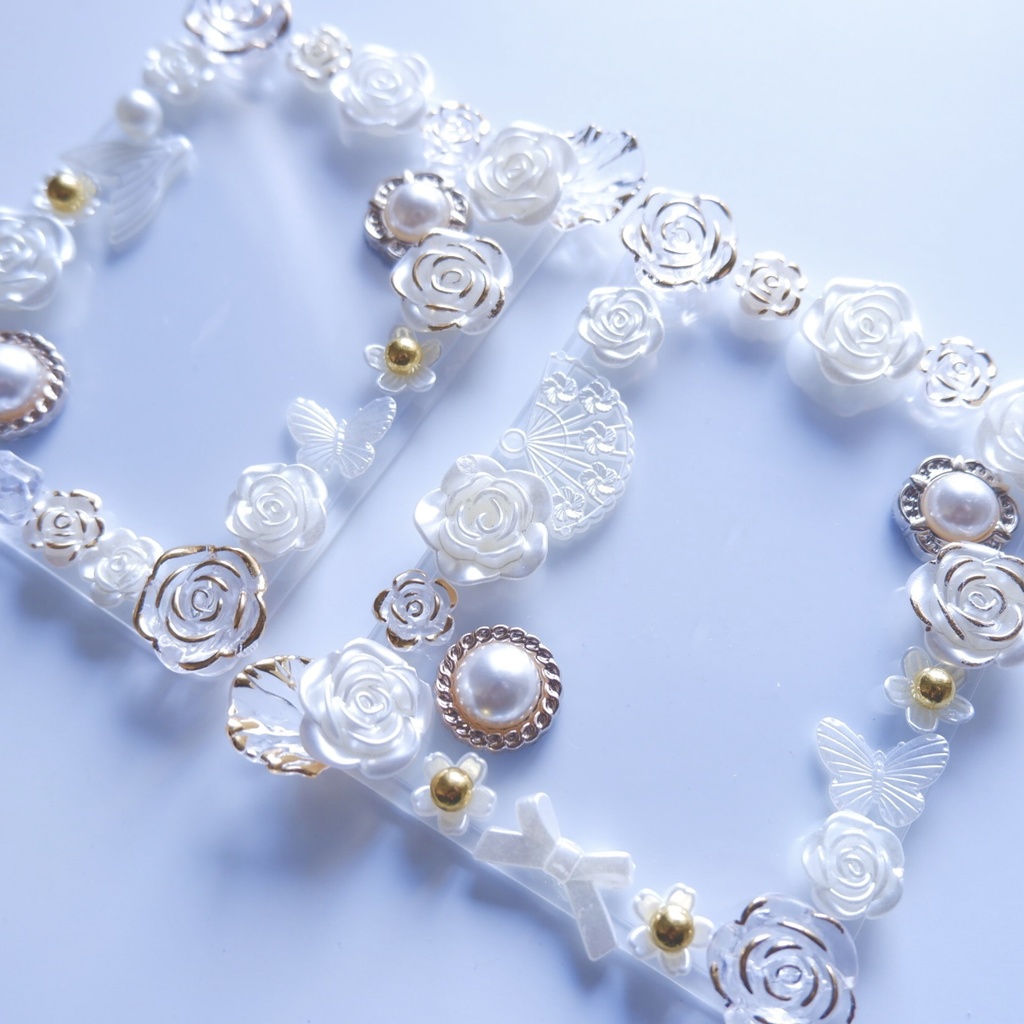 【B8】ホワイトローズのトレカケース