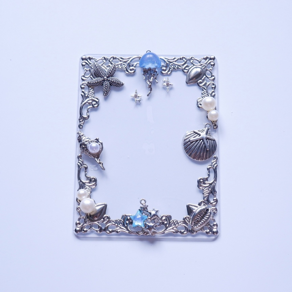 【B8】クラゲのトレカケース🪼🫧(カイガラ)