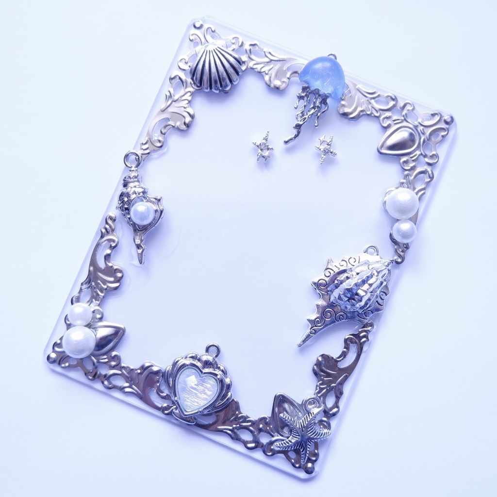 【B8】クラゲのトレカケース🪼🫧(シェルハート)