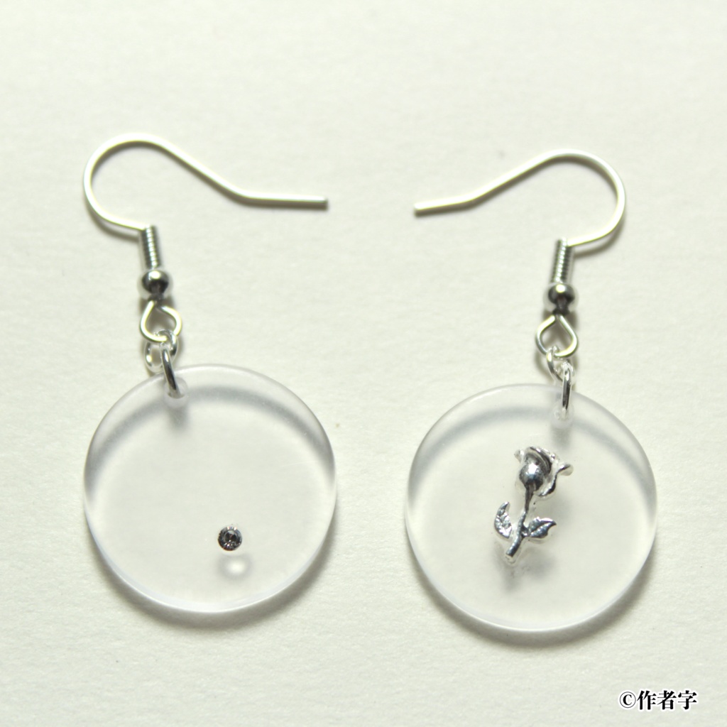 ダイヤとバラのピアス