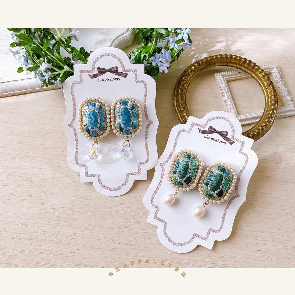 宝石のイヤリング/ピアス(エメラルド)
