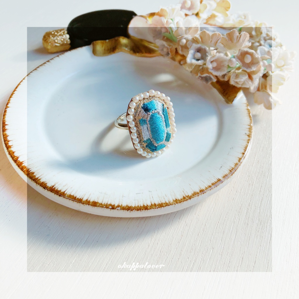 宝石のリング（アクアマリン）