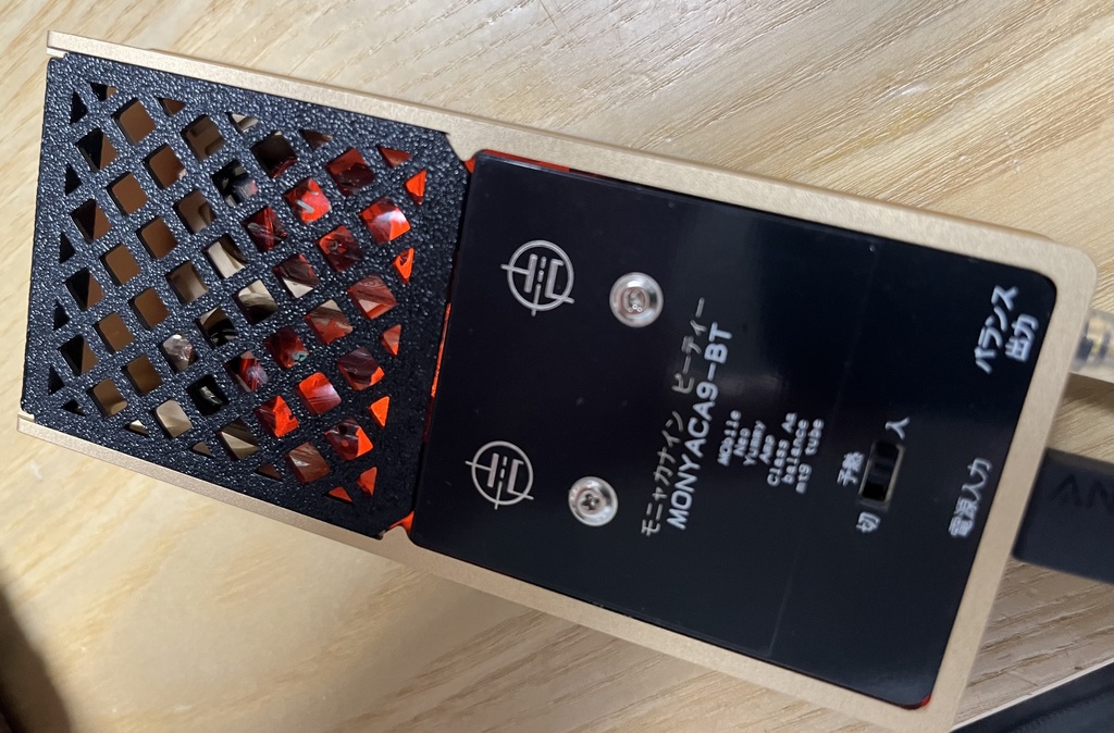 Monyaca アルミケース 千石電商さんでチタンシルバー発売開始しました。