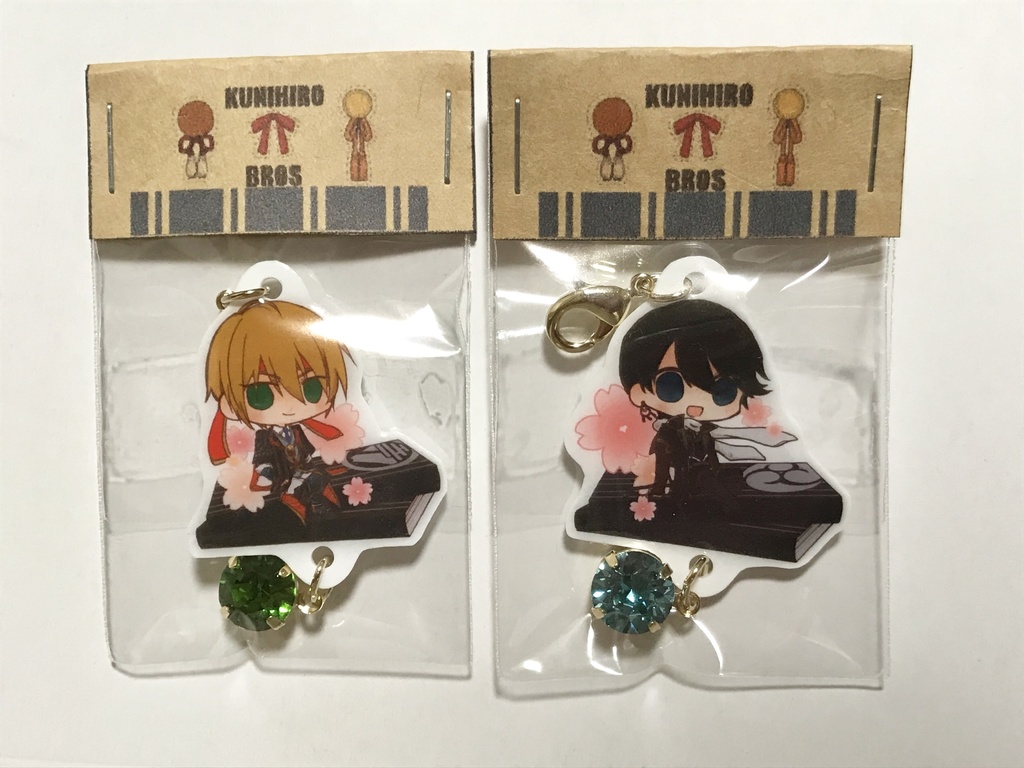 プラ板チャーム