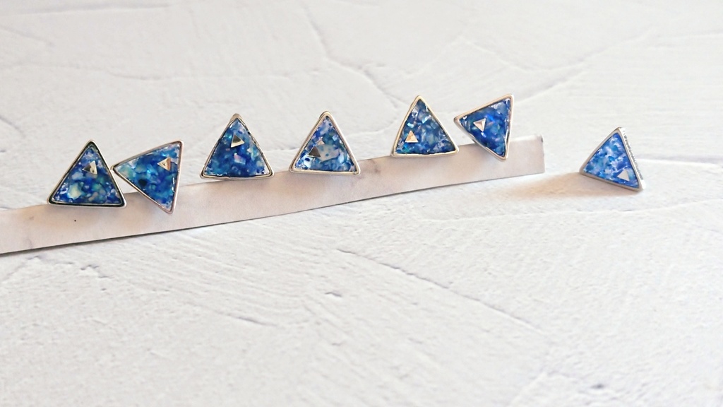 RK800イメージピアス・イヤリング