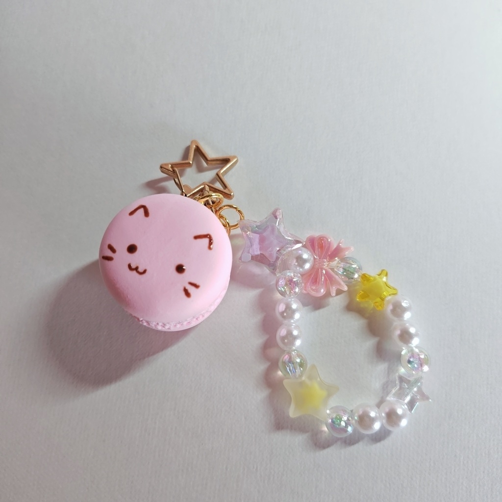 しゃくれ猫マカロンキーホルダー