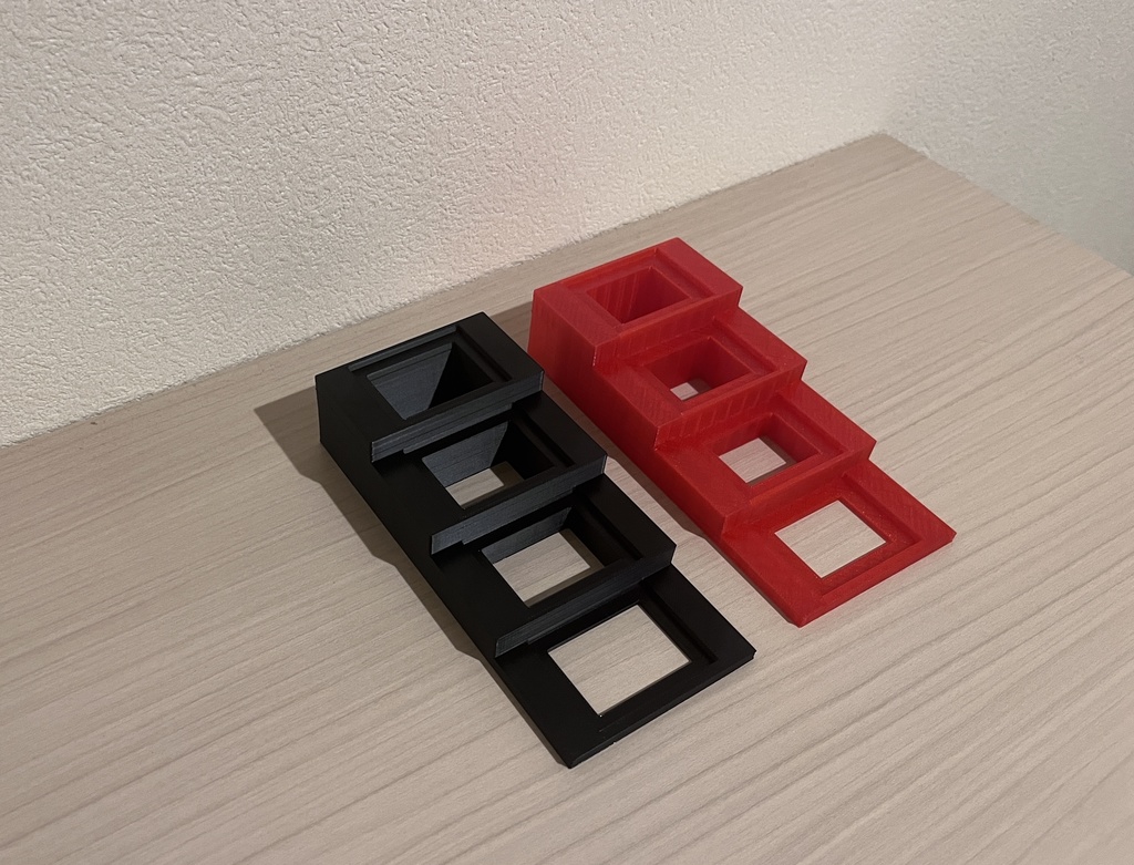 【4連・ひな壇式】アクスタ用ディスプレイスタンド