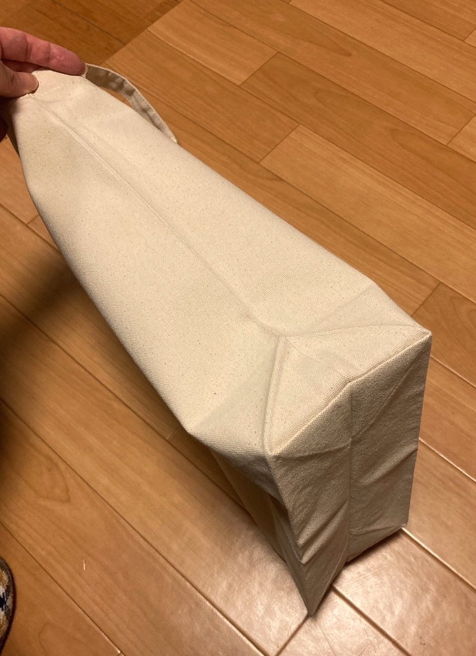 ゆらむしトートバッグ