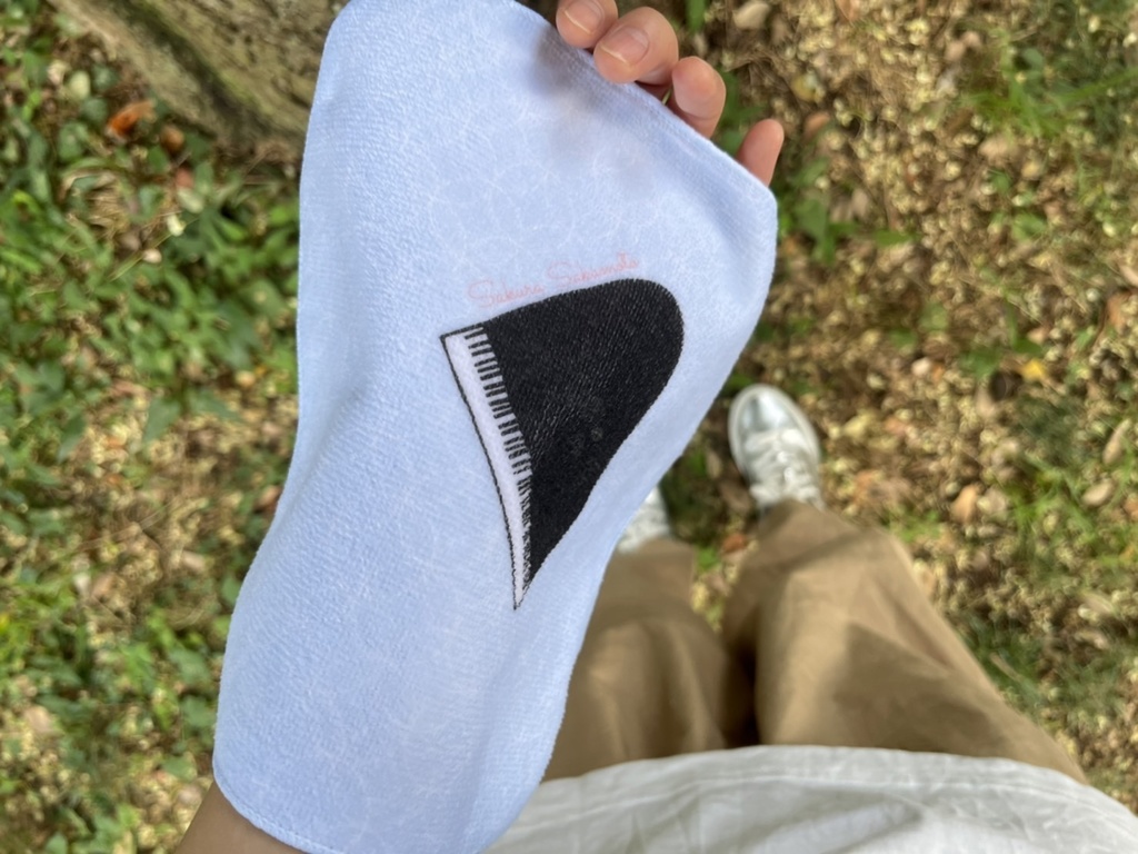 【sold】水上のピアノハンカチーフ【2022夏限定】