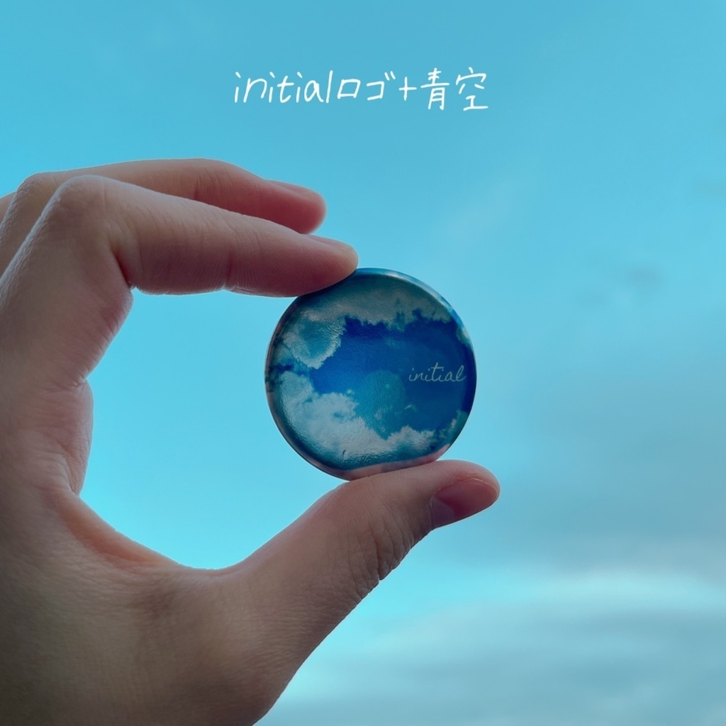 【sold】きらめく銀色の缶バッジ<全5種>【initial goods】