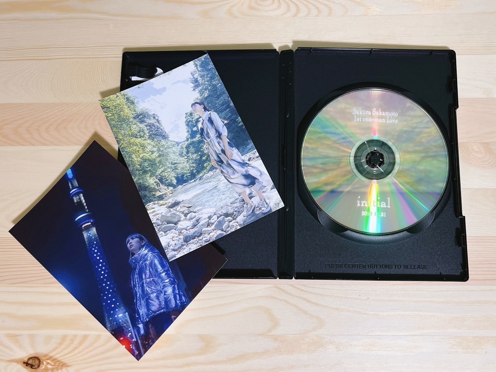 【sold】1stワンマンライブ“initial”DVD (直筆サイン&特典映像&ポストカード2枚付き)【彗星シリーズ】