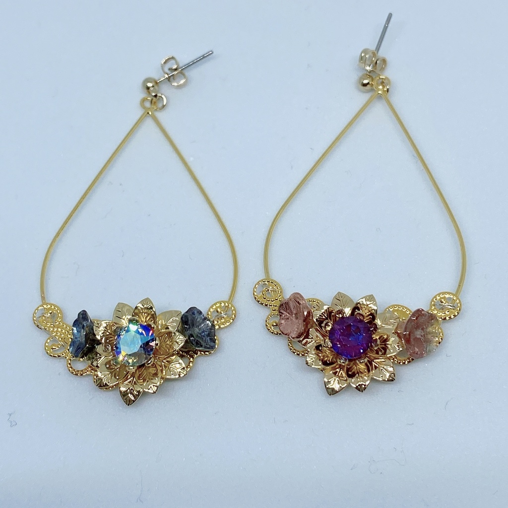 青と紫のお花のフープイヤリング・ピアス