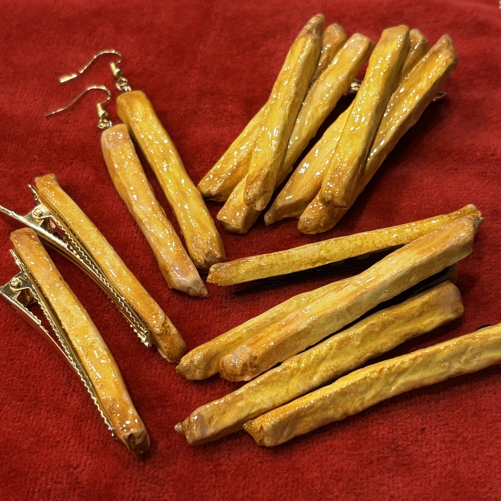 芋けんぴヘアクリップ