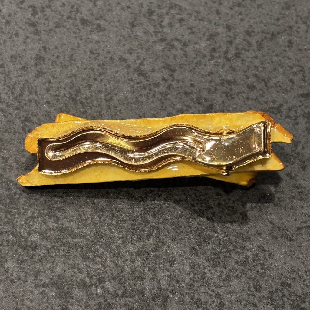 芋けんぴヘアクリップ