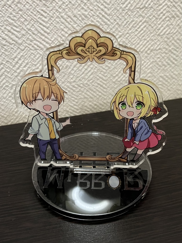 withミラーアクスタ(おかしら&メメちゃん)