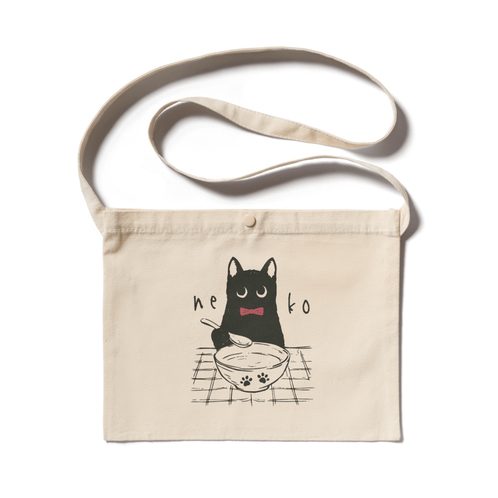 ミルクを味わう黒猫くん red