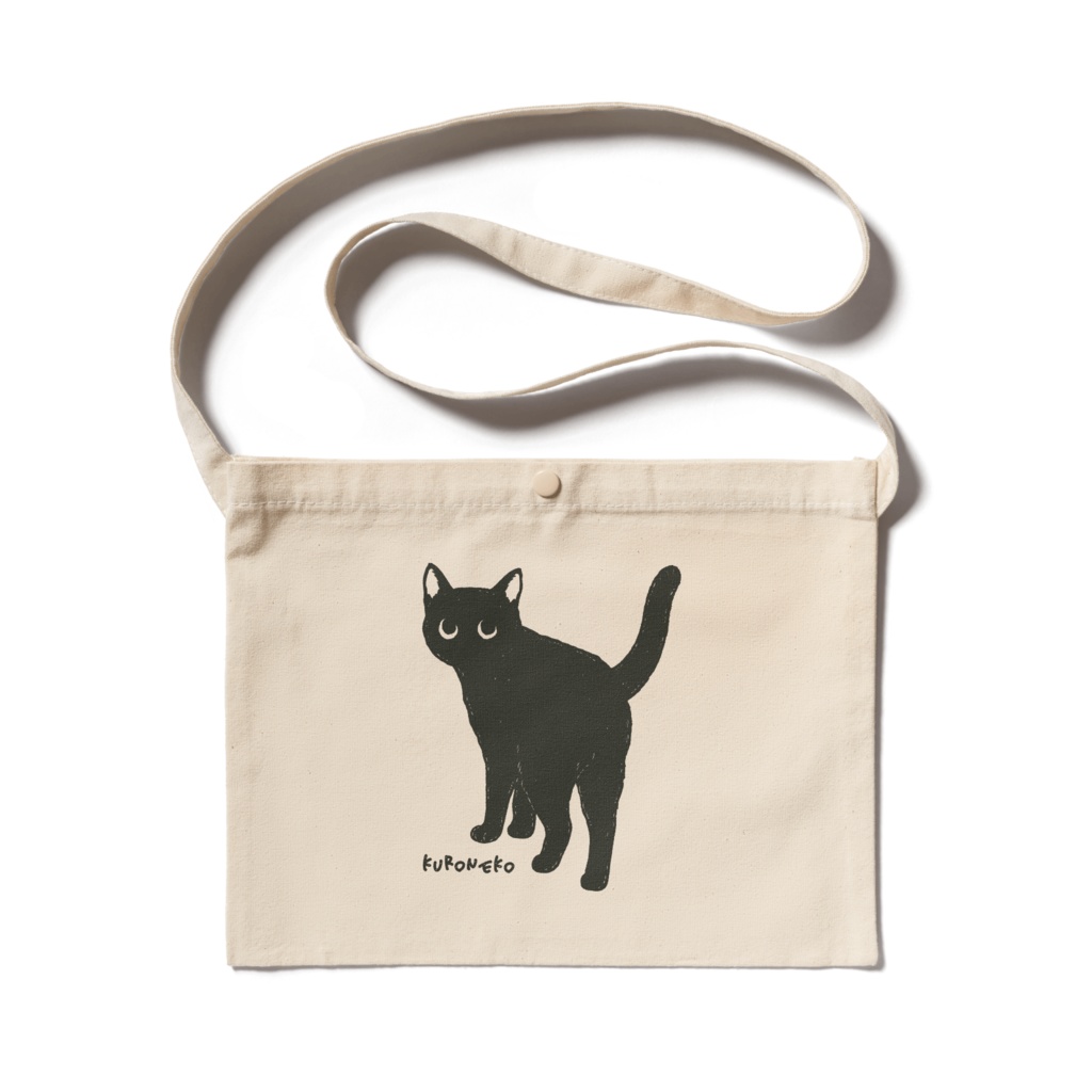 振り向いた黒猫くん