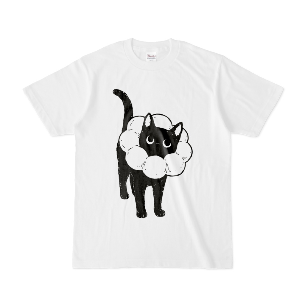 ふわふわエリザベスカラーの黒猫くん