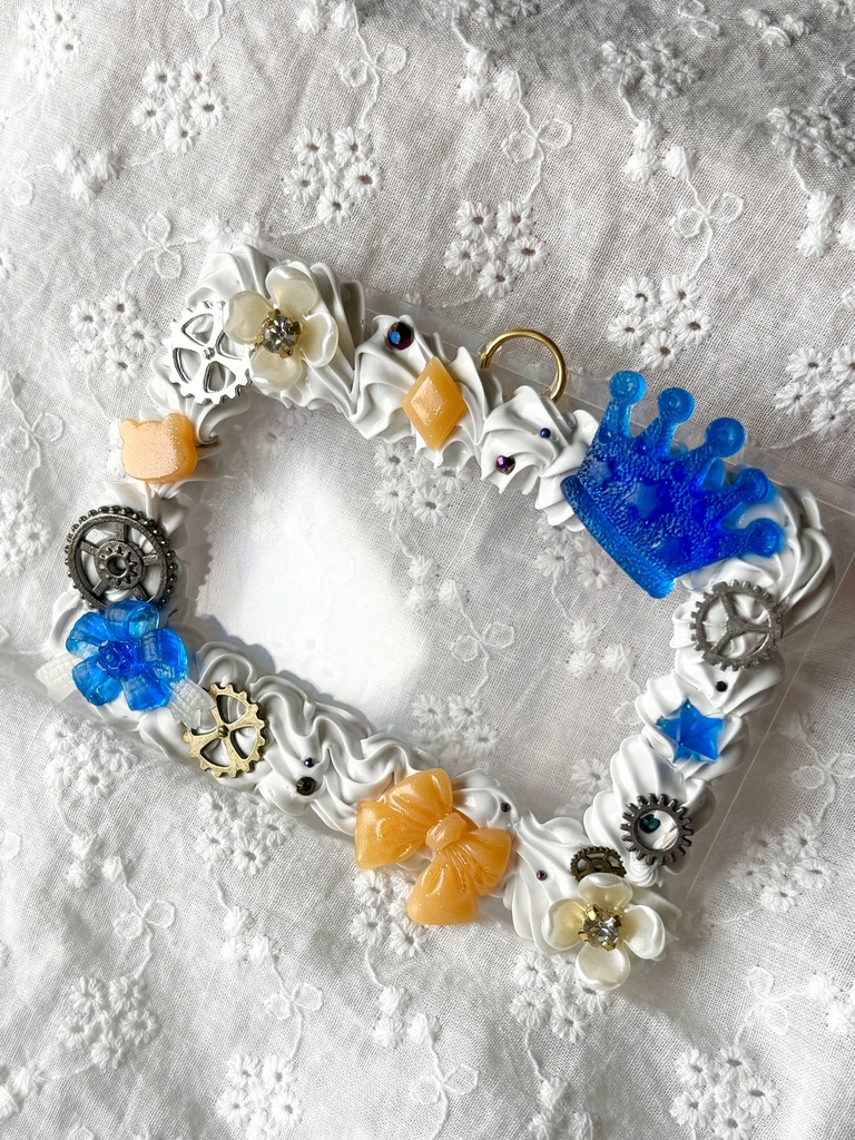 B8トレカデコケース ホイップデコ