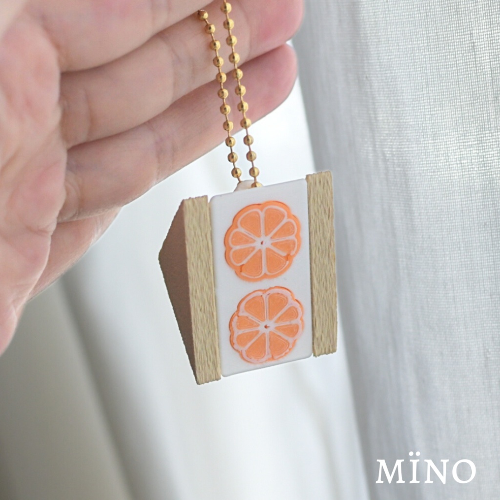 フルーツサンド キーホルダー(いちご・キウイ・みかん)|mïno