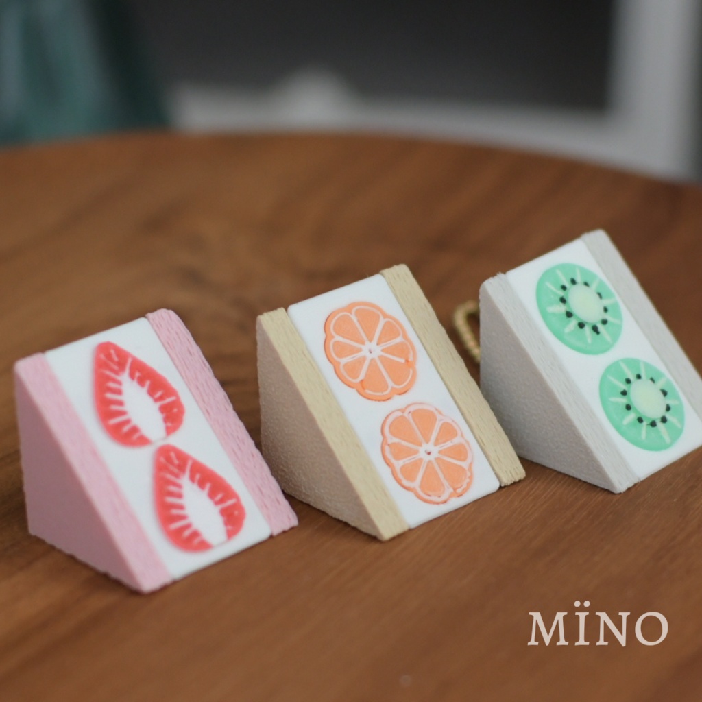 フルーツサンド キーホルダー(いちご・キウイ・みかん)|mïno