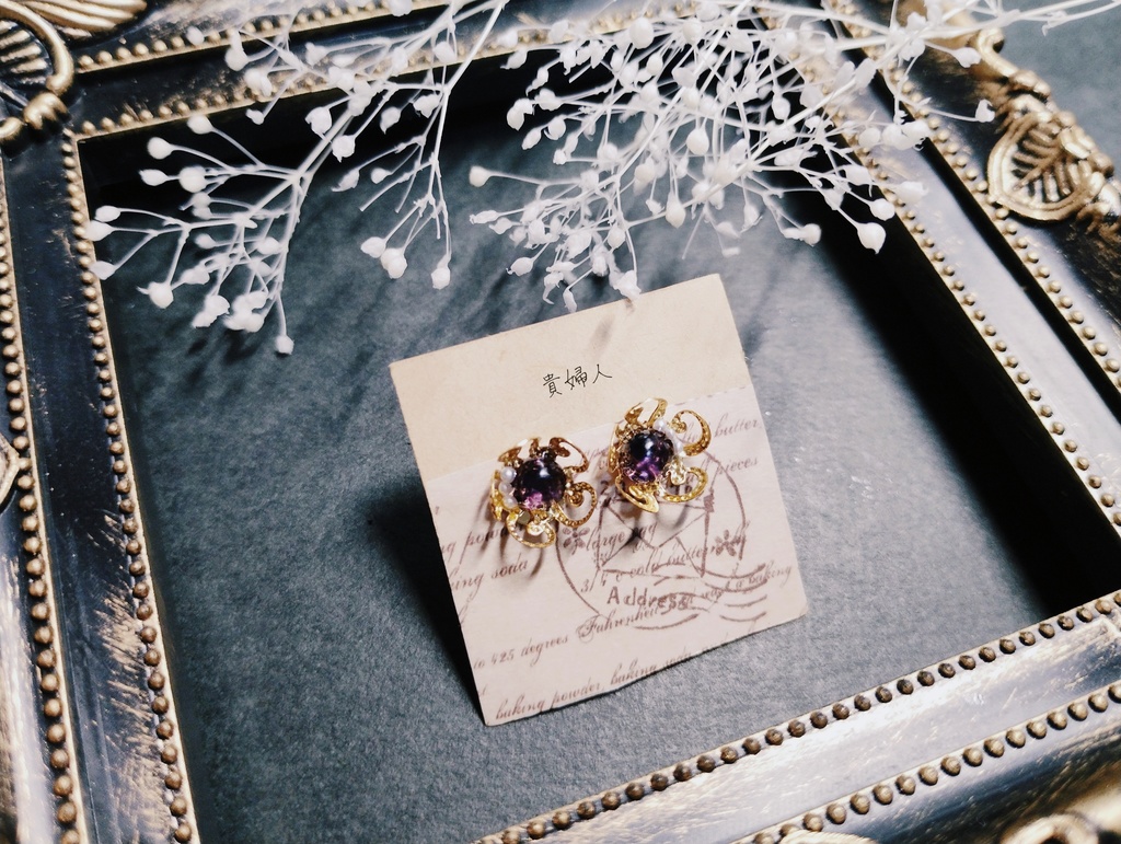 貴婦人/揺れない花　推し色「アメジスト」ピアス・イヤリング