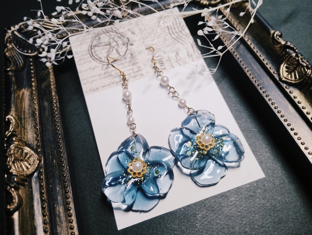 六枚花　推し色「海色」　イヤリング・ピアス