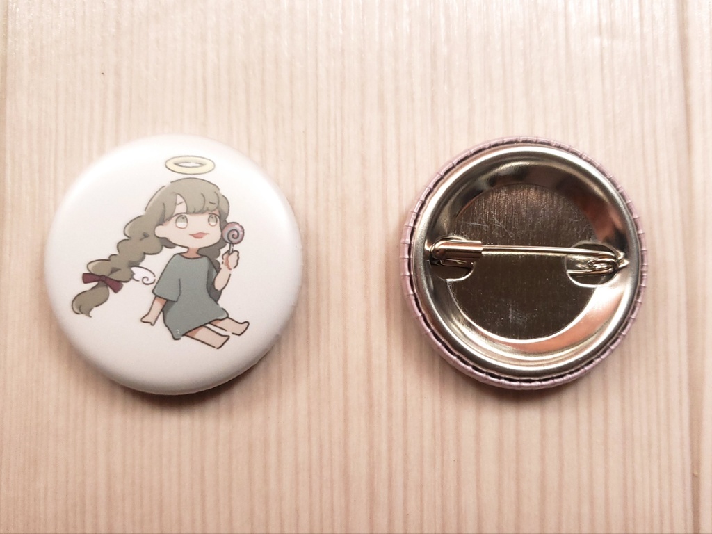 てんしとあくまマット缶バッジ