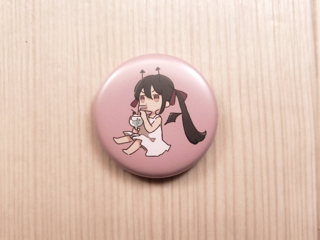 てんしとあくまマット缶バッジ