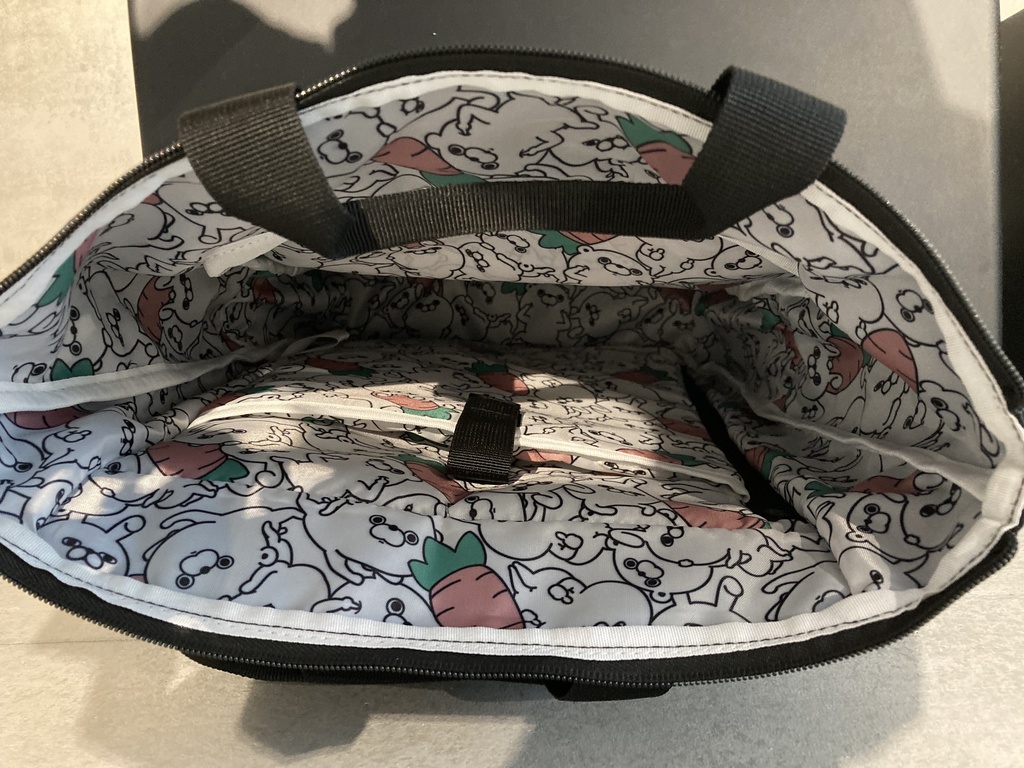 OUTDOOR×ヨッシースタンプうさぎ&くまさんコラボ2wayリュック ※予約 2026年2/下旬発売予定