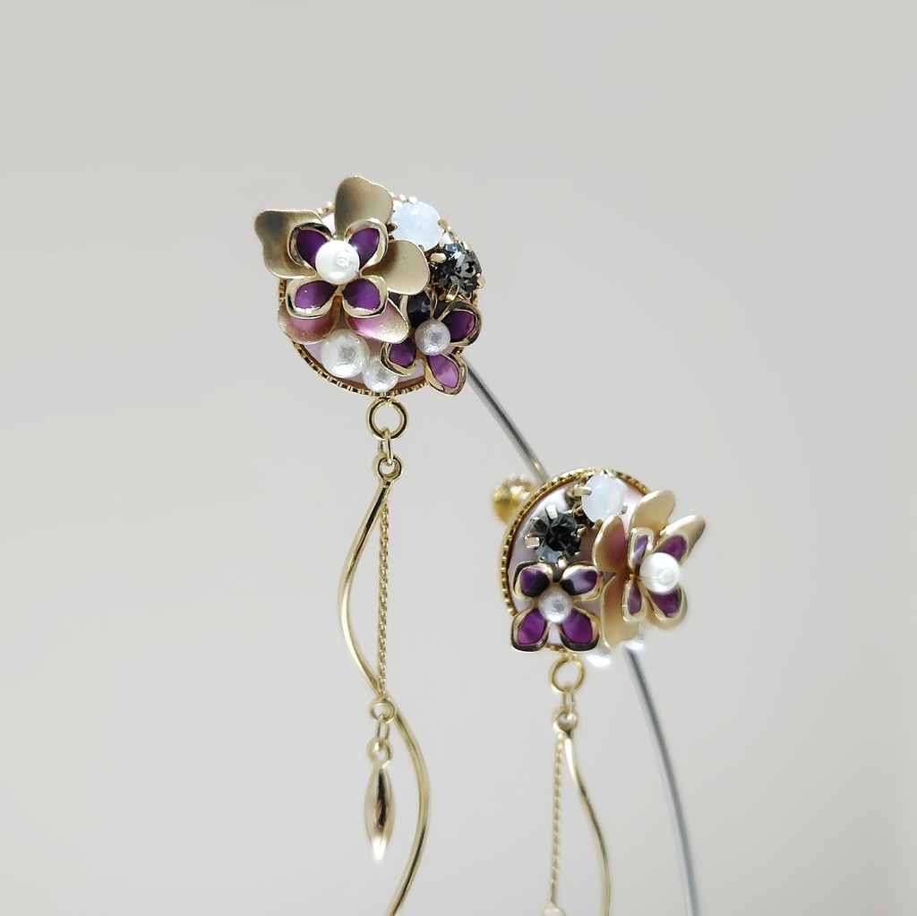 白洲アズサ 概念イヤリング/ピアス